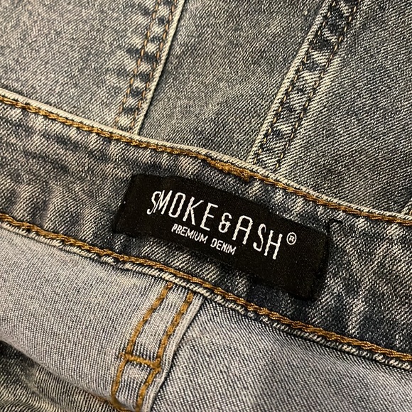 Smoke & Ash Jeans - Picture 3 of 3